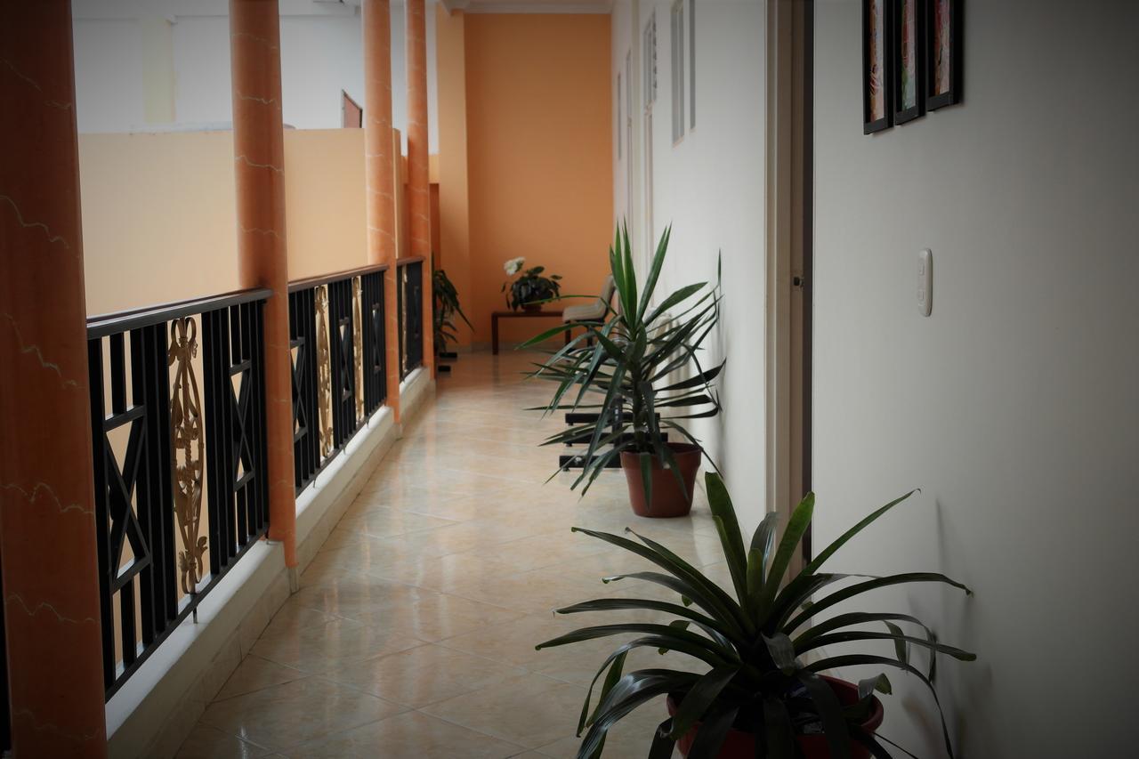 פוסגסוגה Hotel Dorado Real מראה חיצוני תמונה